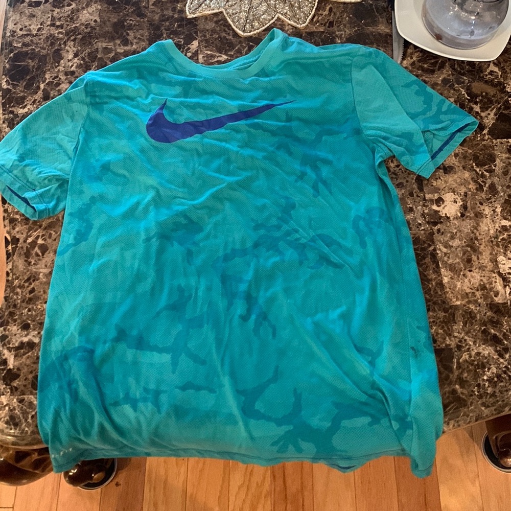Nike dri fit athletic cut